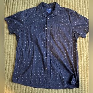 APT 9 Button Down